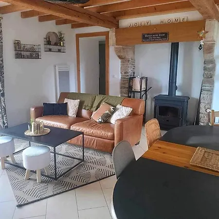 Jolyhome, Prestations De Qualite Entre Terre Et Prázdninový dům *