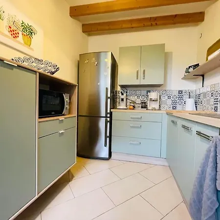 Jolyhome, Prestations De Qualite Entre Terre Et Maupertus-sur-Mer
